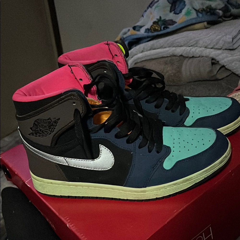 Nike Air Jordan 1 Multicolor High Tops